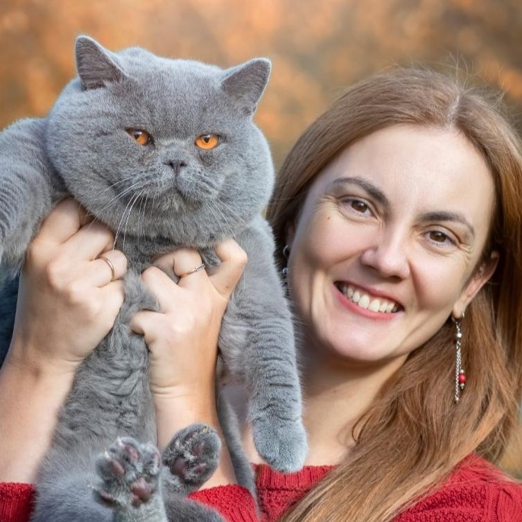 Елена Клюсовец